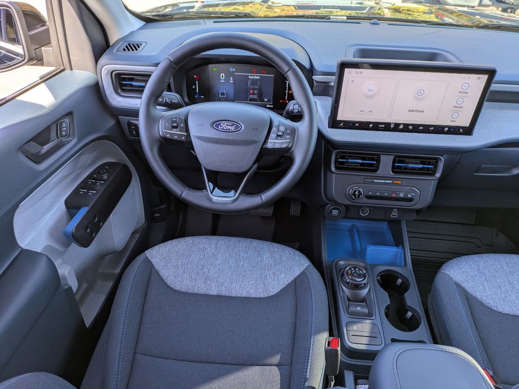 2025 Ford Maverick XLT