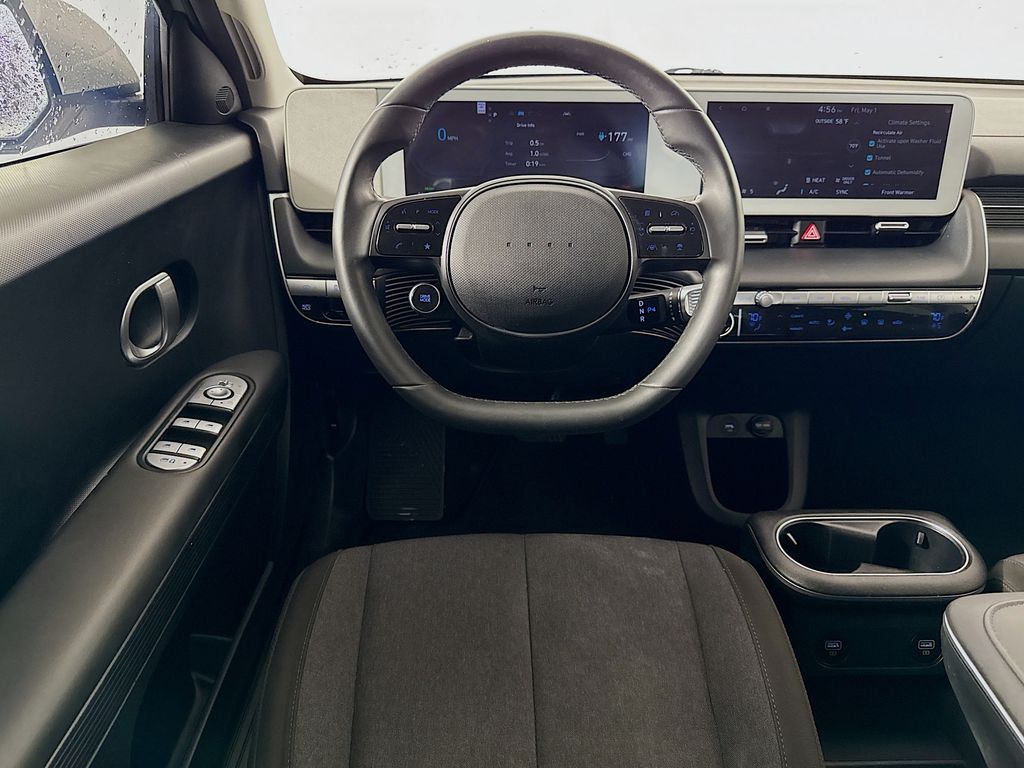 Thumbnail: 2022 Hyundai Ioniq 5 - 23