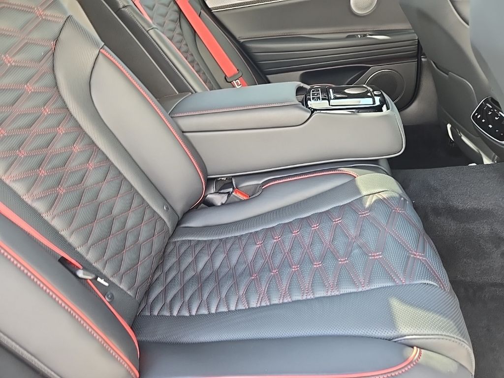 2025 Genesis G80 3.5T 25