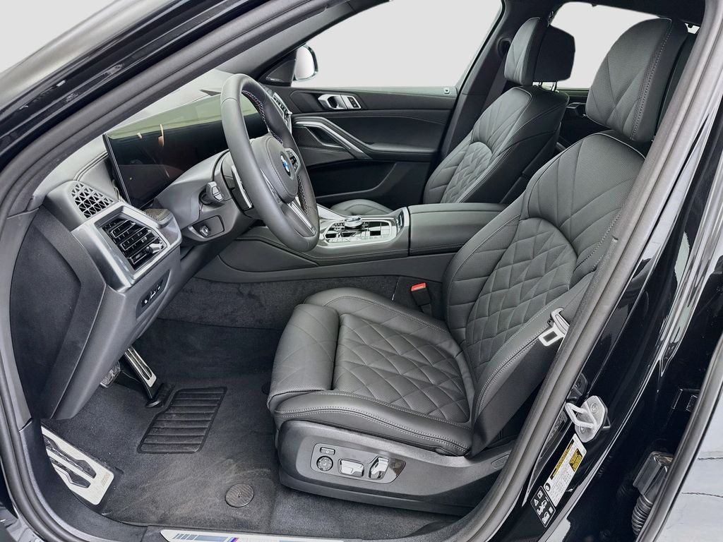 Thumbnail: 2027 BMW X6 - 18