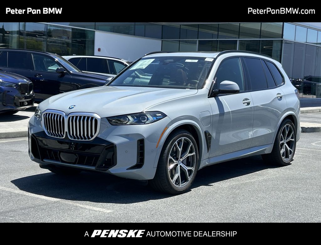 Thumbnail: 2026 BMW X5 - 1