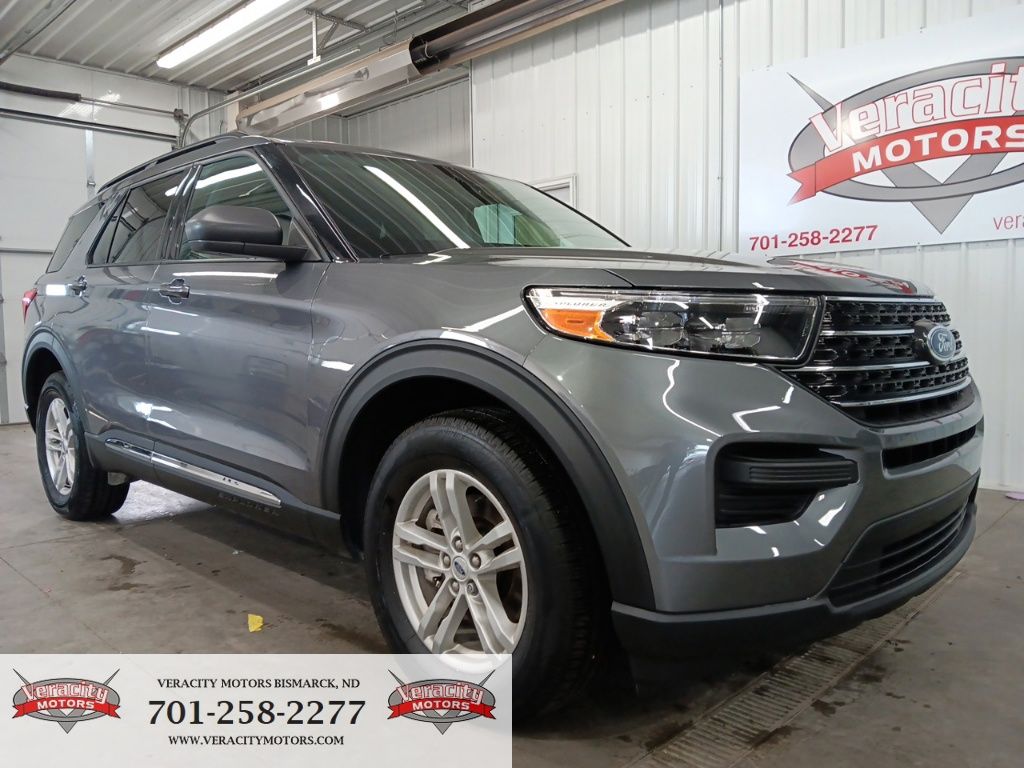 Gray Metallic 2024 Ford Explorer SUV / Crossover All-Wheel Drive Automatic