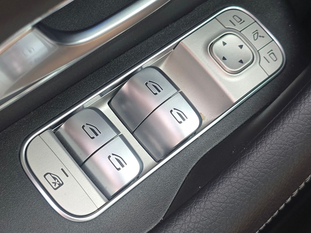 Certified Used 2026 Silver Mercedes-Benz GLE 350 image 30