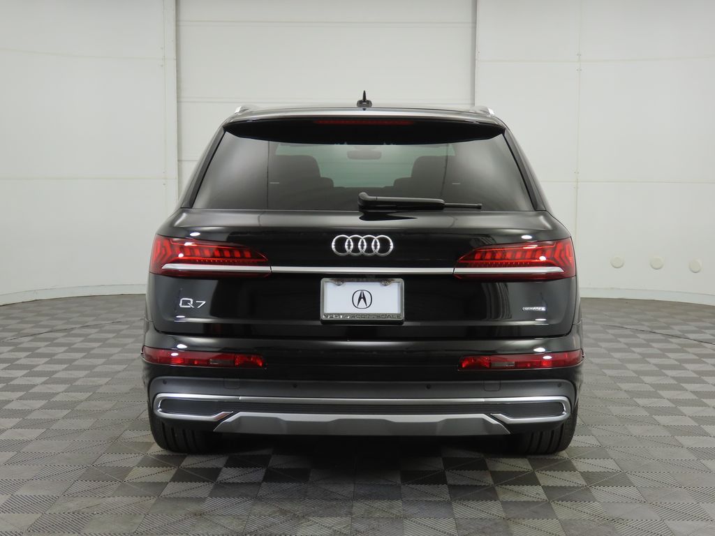 Thumbnail: 2023 Audi Q7 - 6