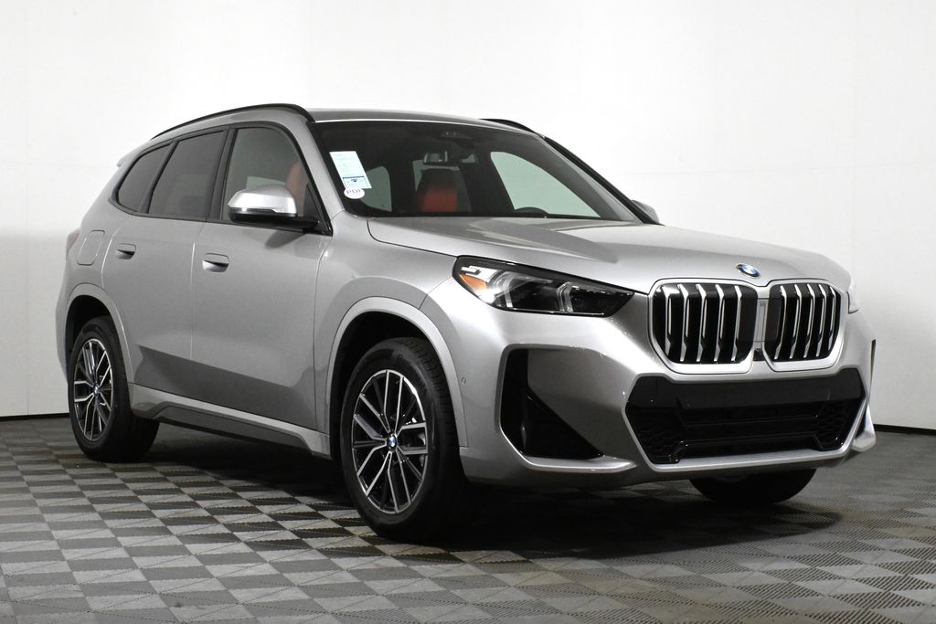 2025 BMW X1 xDrive28i 9