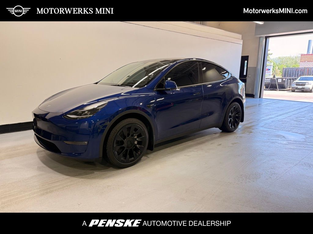 2023 Tesla Model Y Long Range -
                Golden Valley, MN