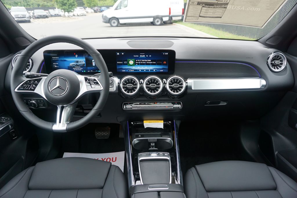 Thumbnail: 2025 Mercedes-Benz GLB - 17