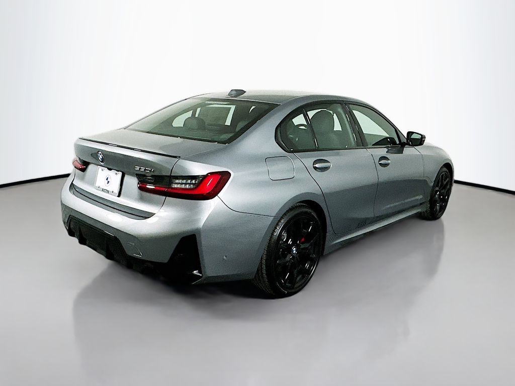 Thumbnail: 2026 BMW 3 Series - 5