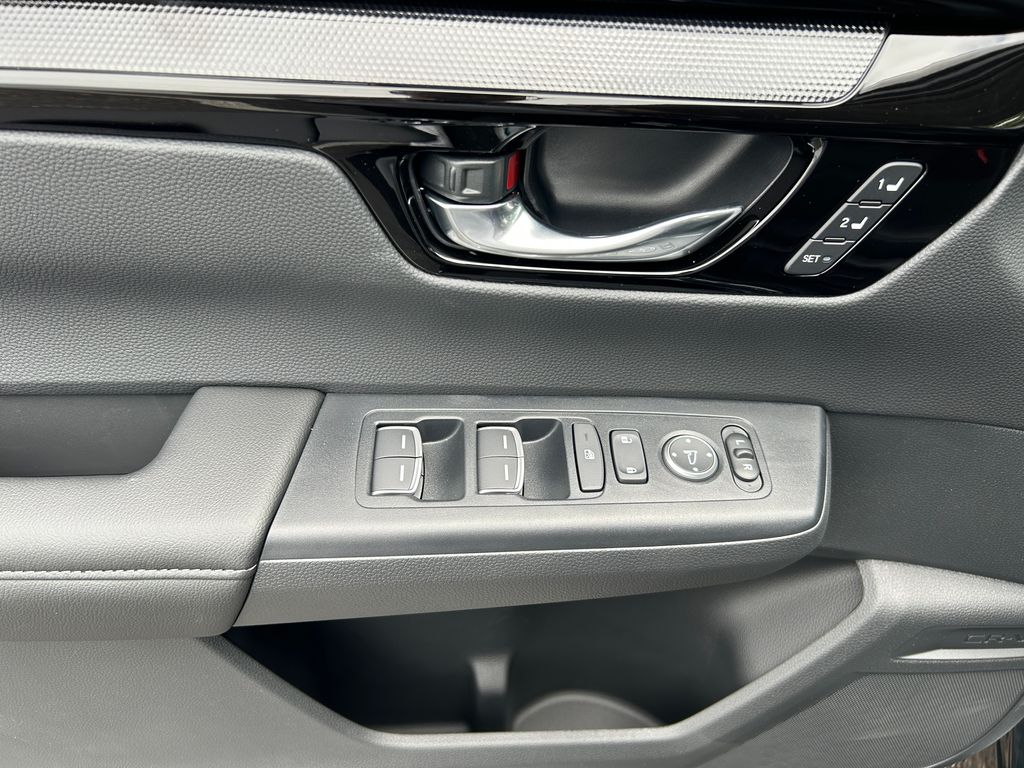 Thumbnail: 2027 Honda CR-V - 27