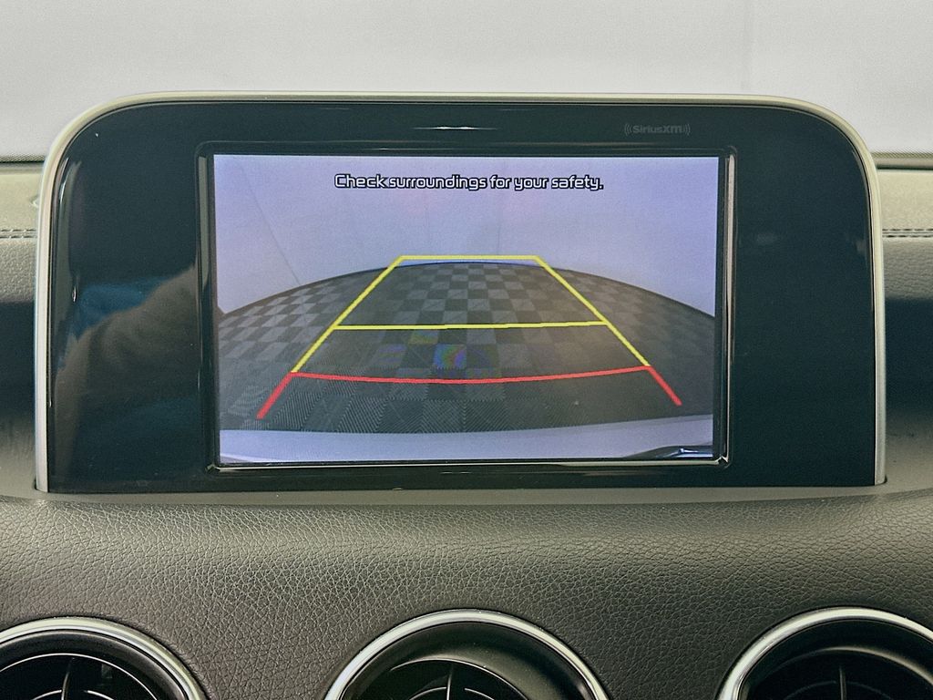 Thumbnail: 2018 Kia Stinger - 13