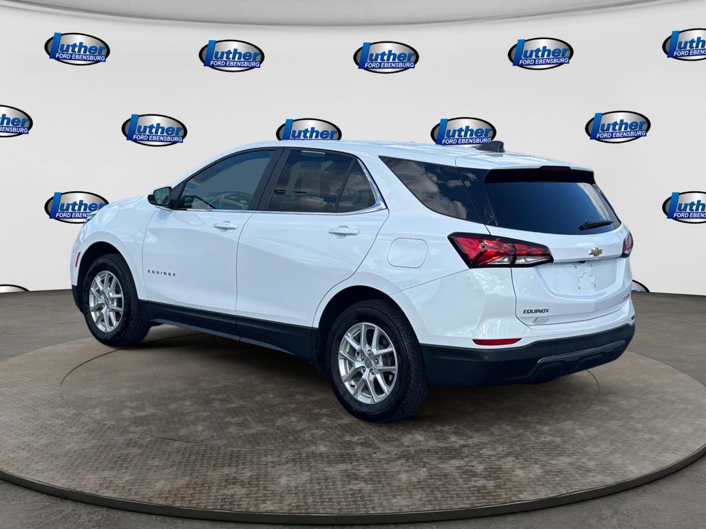 2024 Chevrolet Equinox LT - 2