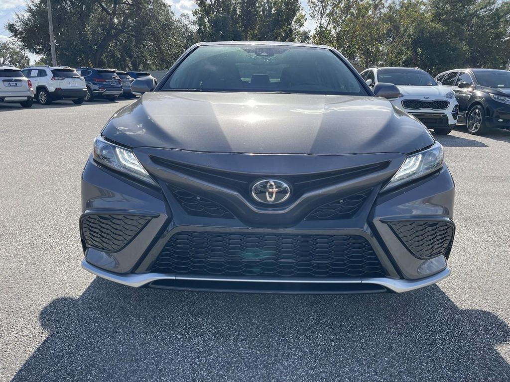 2021 Toyota Camry XSE 3