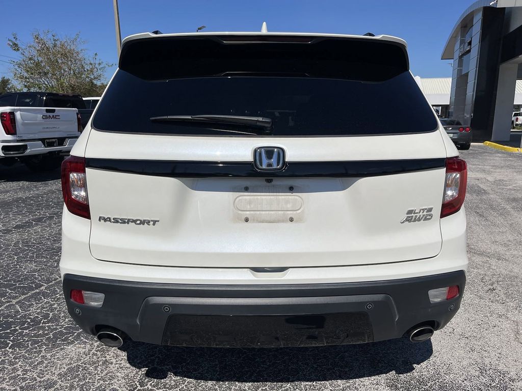 2019 Honda Passport Elite 5