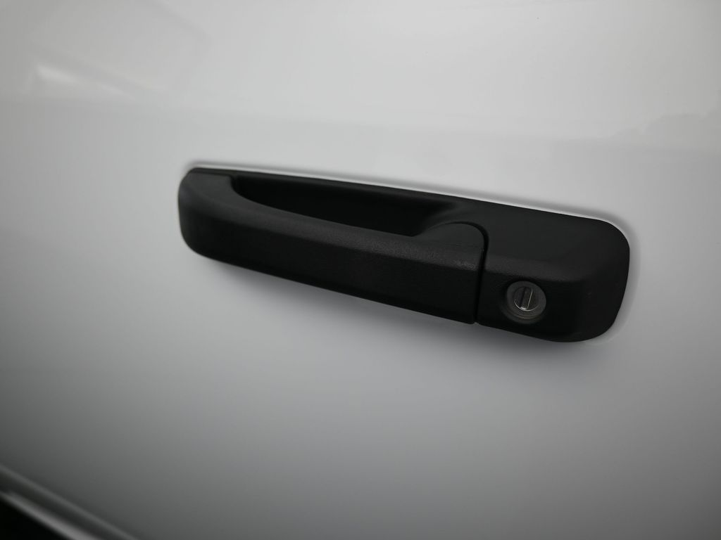 New 2026 Bright White Clearcoat Ram Tradesman image 31