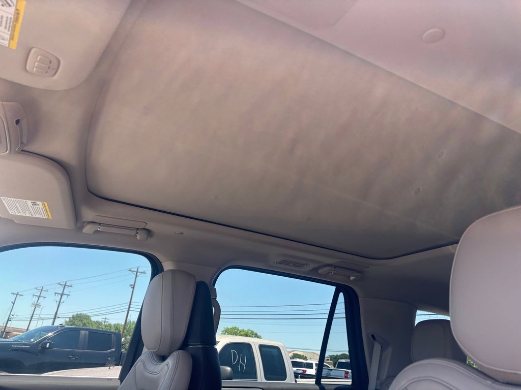 Used Car 2023 Lincoln Navigator  Reserve For Sale Under $70,000 In Austin, Texas