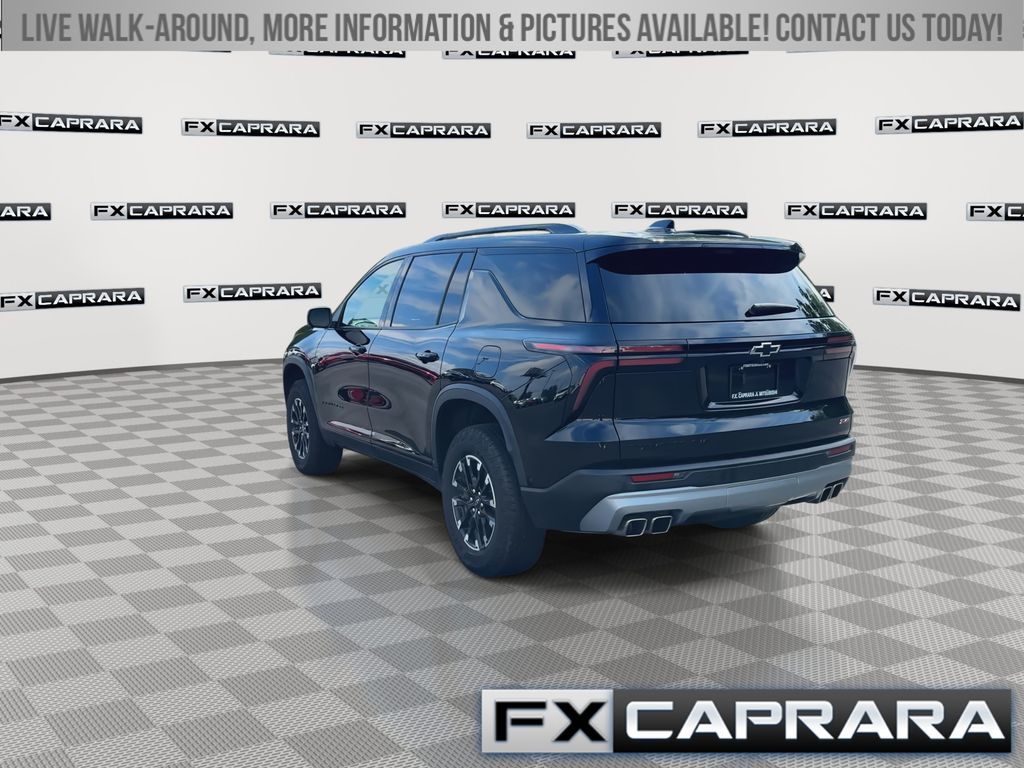 Used 2025 Chevrolet Traverse SUV