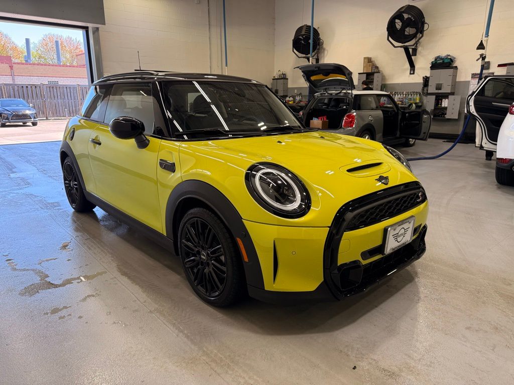 2024 MINI Cooper S 7