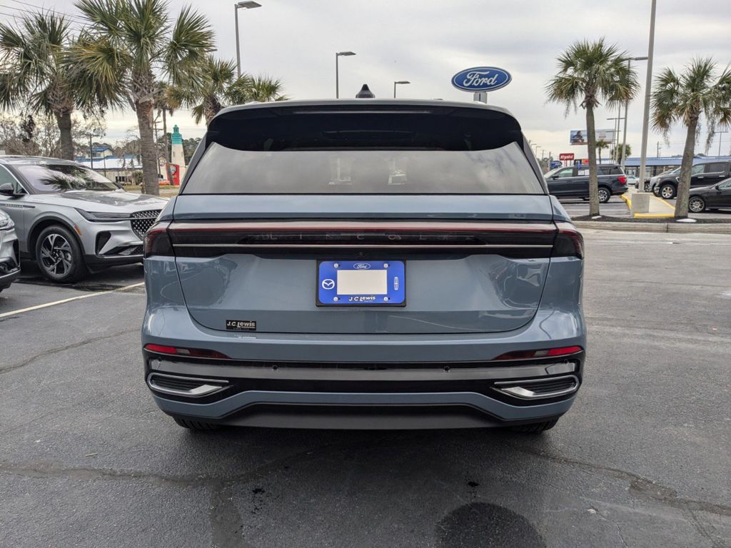2025 Lincoln Nautilus Hybrid Reserve