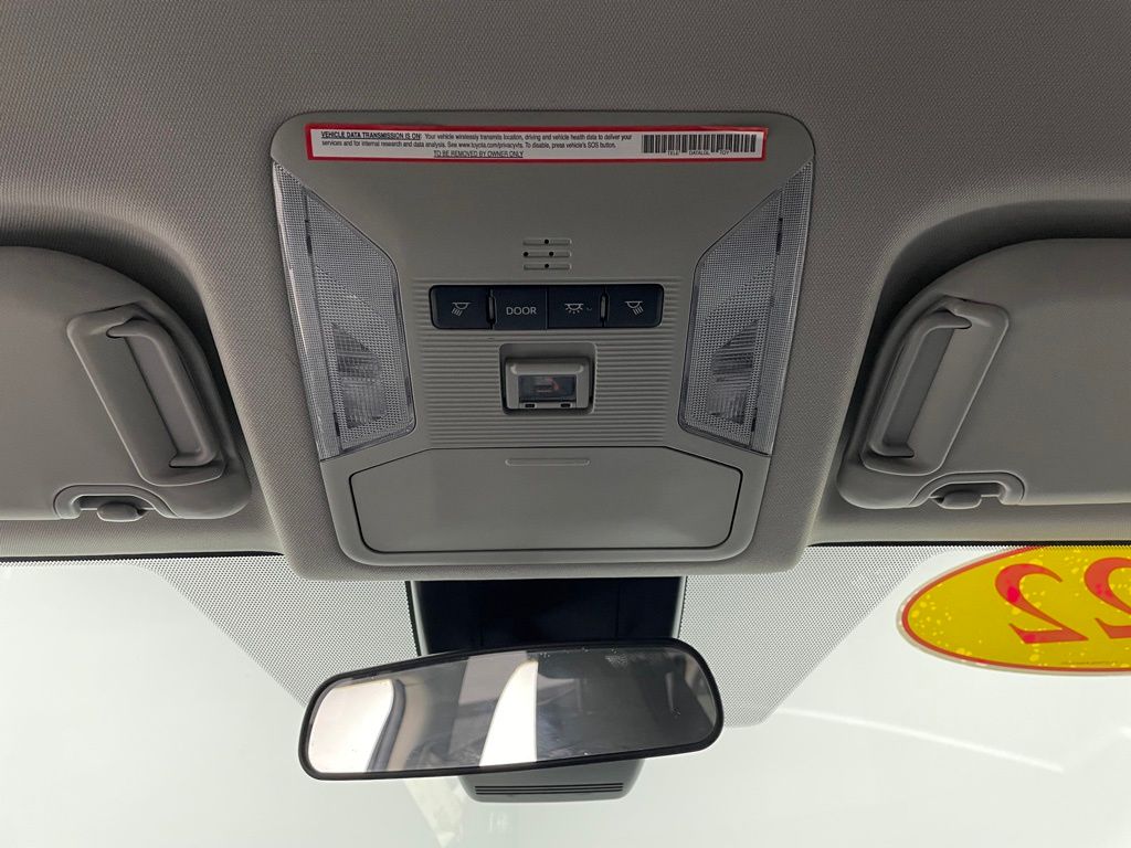 Thumbnail: 2022 Toyota RAV4 - 30