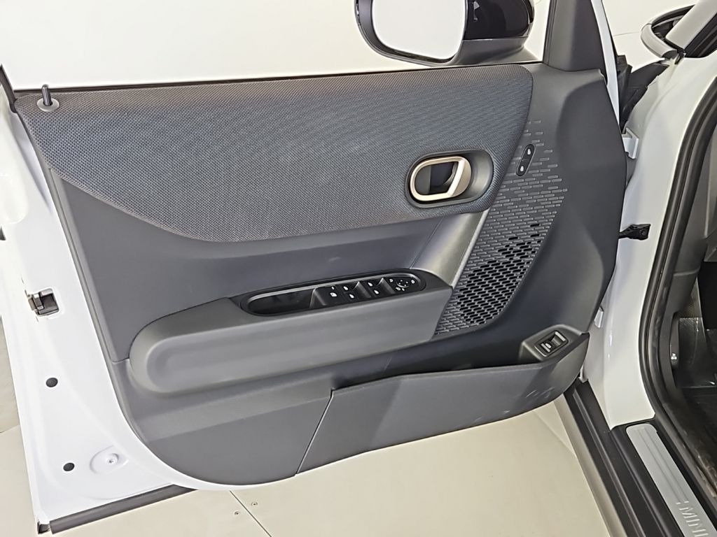 Thumbnail: 2025 MINI Cooper - 11