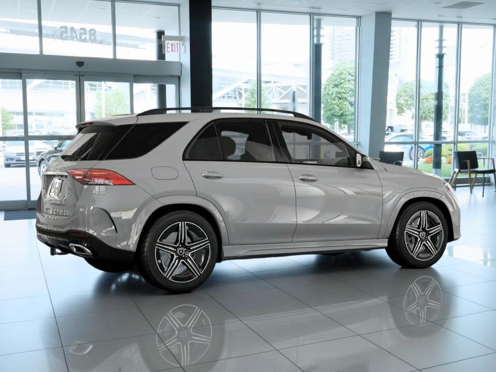 Thumbnail: 2026 Mercedes-Benz GLE - 18