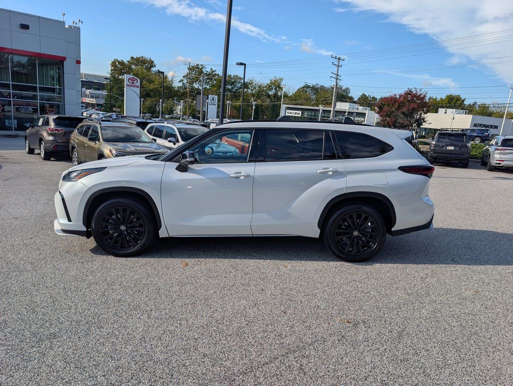 Used 2026 Beige Toyota XSE image 31
