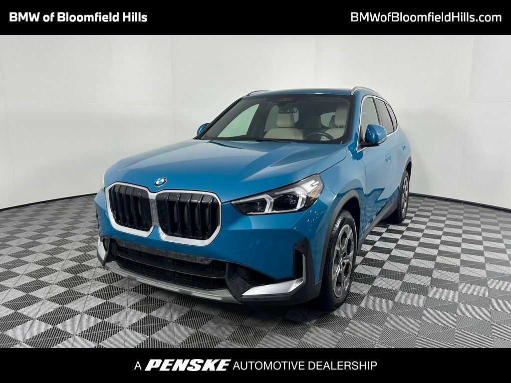 Thumbnail: 2023 BMW X1 - 1