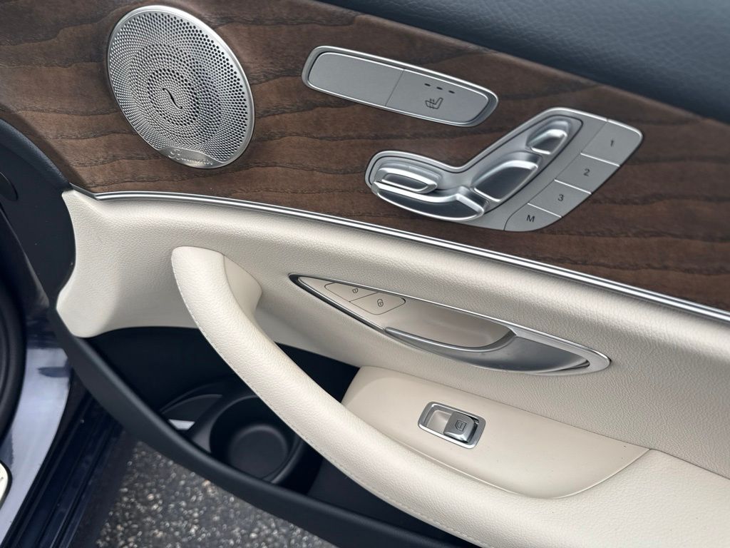 Thumbnail: 2023 Mercedes-Benz E-Class - 23
