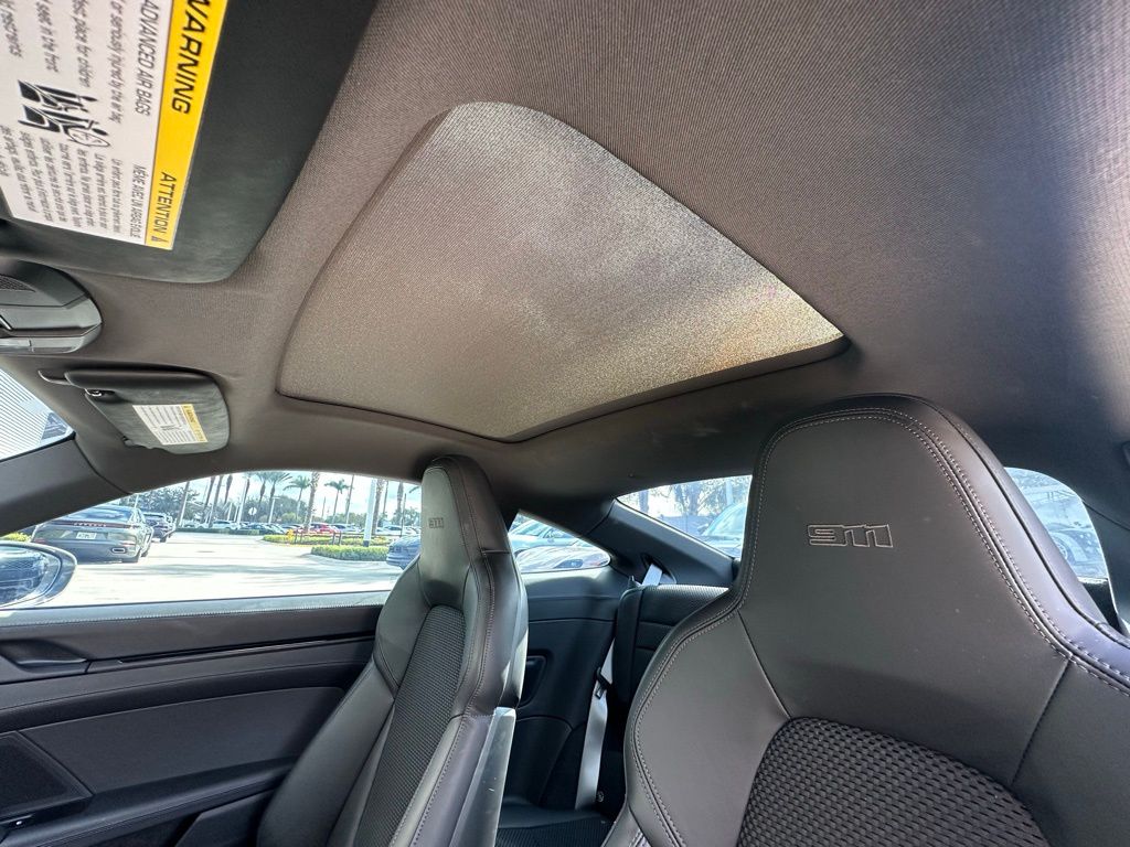 Thumbnail: 2024 Porsche 911 - 23