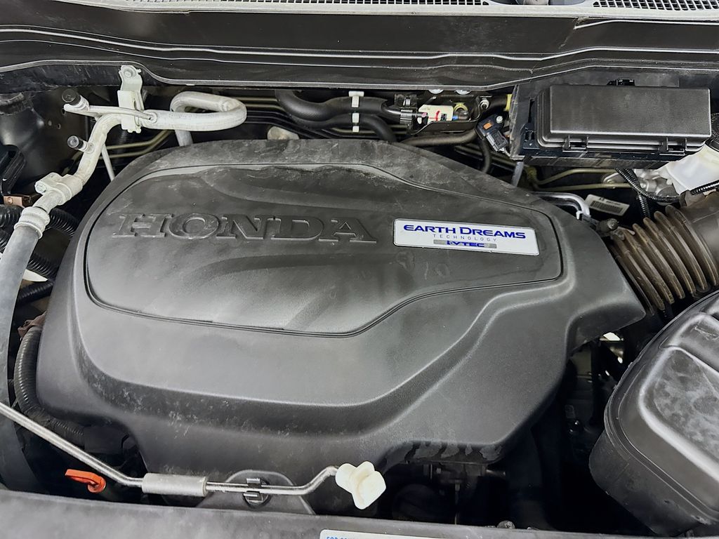 Used Car 2021 Honda Pilot  Special Edition For Sale Under $30,000 In Austin, Texas