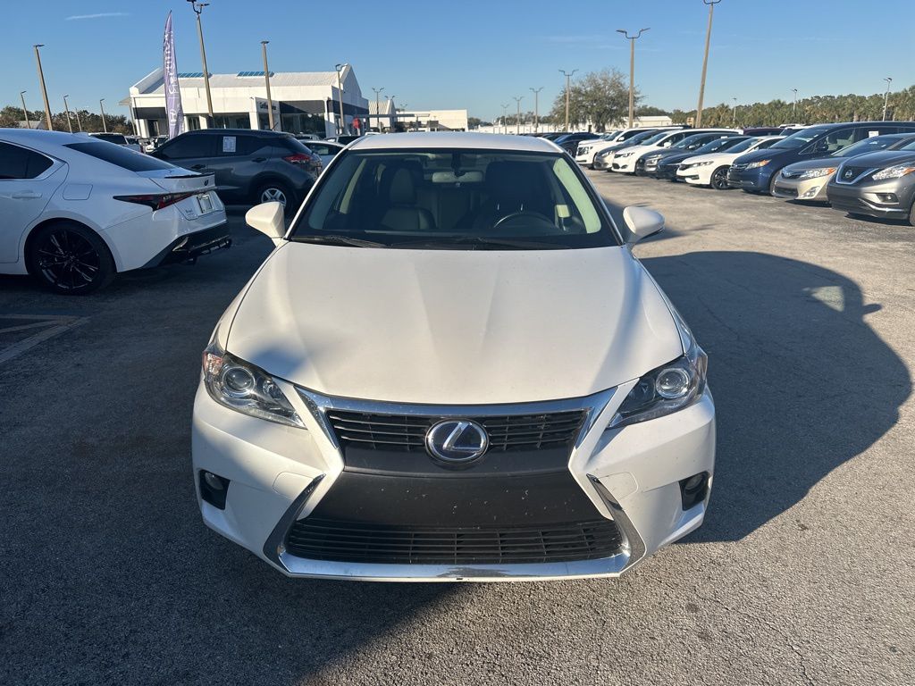 2017 Lexus CT 200h 2