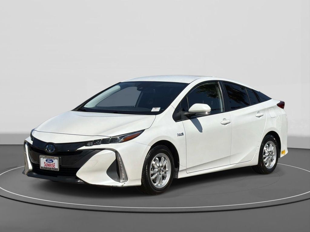 Super White 2021 Toyota Prius Prime Hatchback Front-Wheel Drive Continuously Variable Transmission