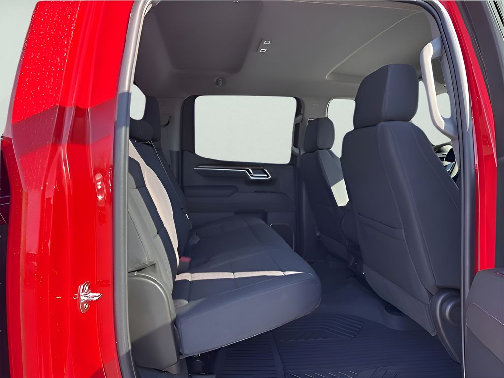 2025 Chevrolet Silverado 1500 LT - Photo 13