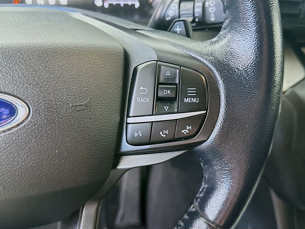 FordExplorer25