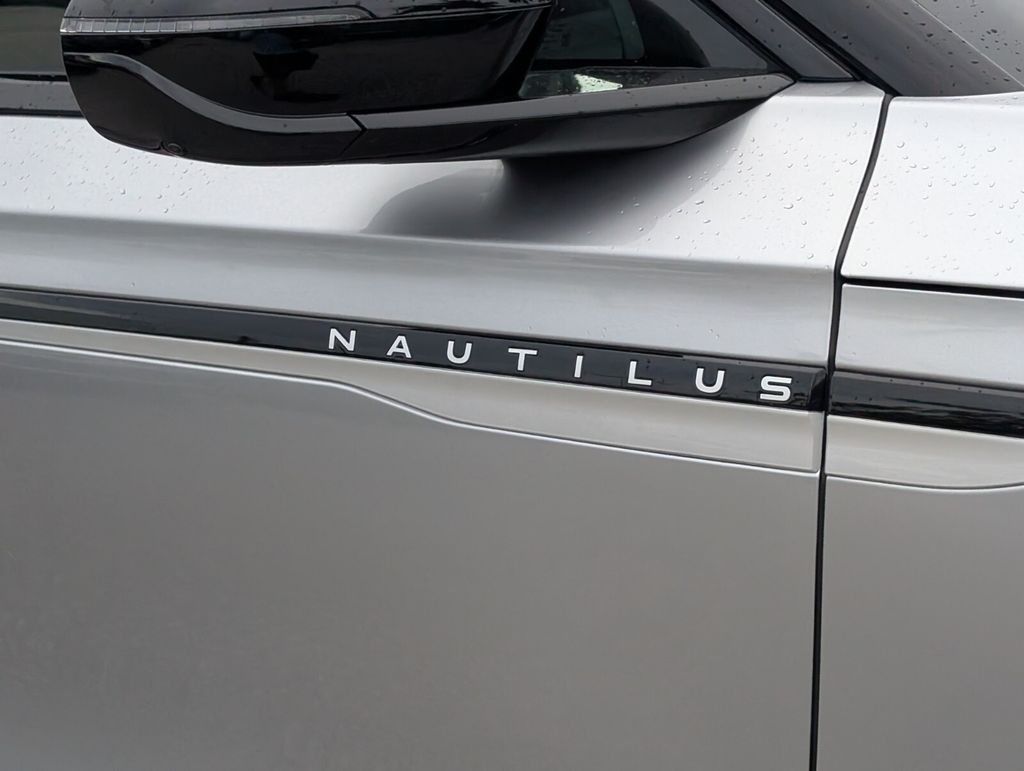 new 2026 Lincoln Nautilus car, priced at $62,424