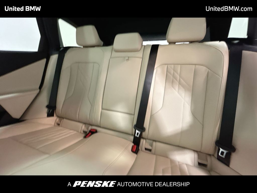 Thumbnail: 2025 BMW X3 - 21
