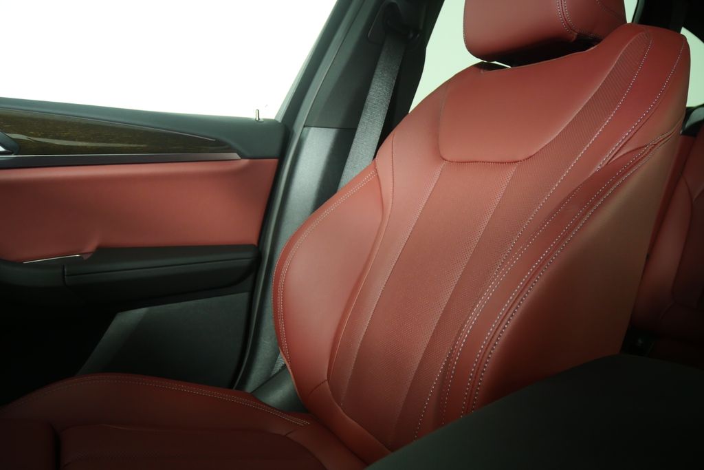 Thumbnail: 2024 BMW X3 - 28