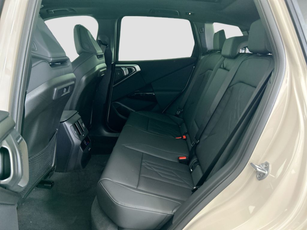 Thumbnail: 2026 BMW X3 - 20