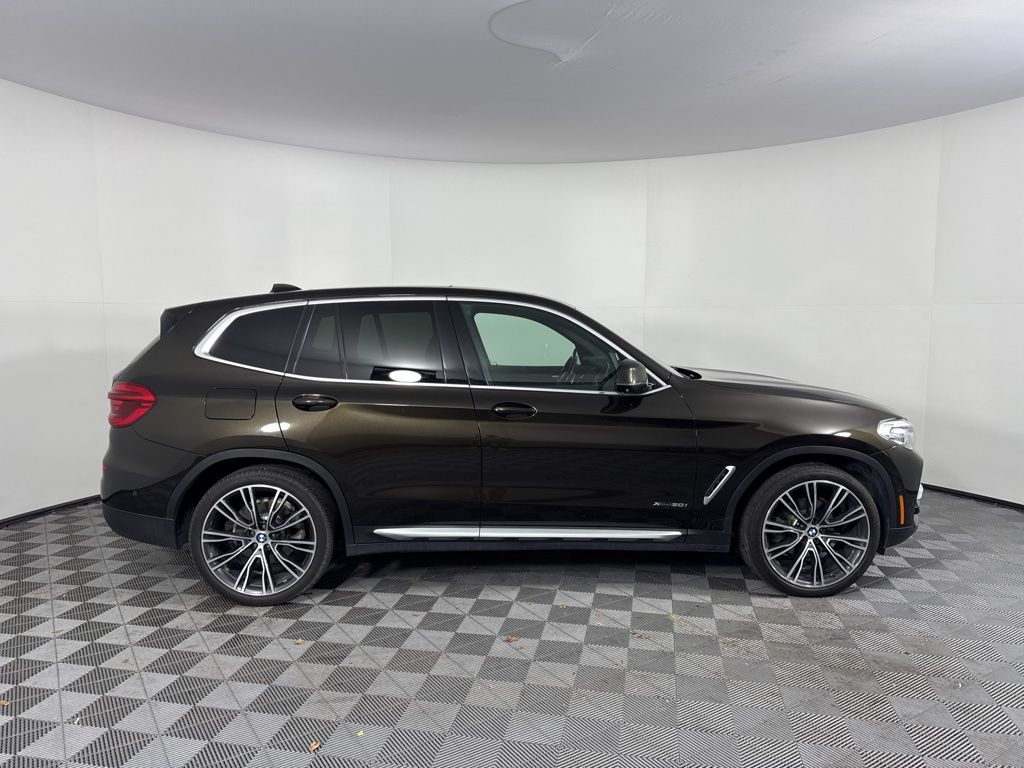 Thumbnail: 2018 BMW X3 - 4
