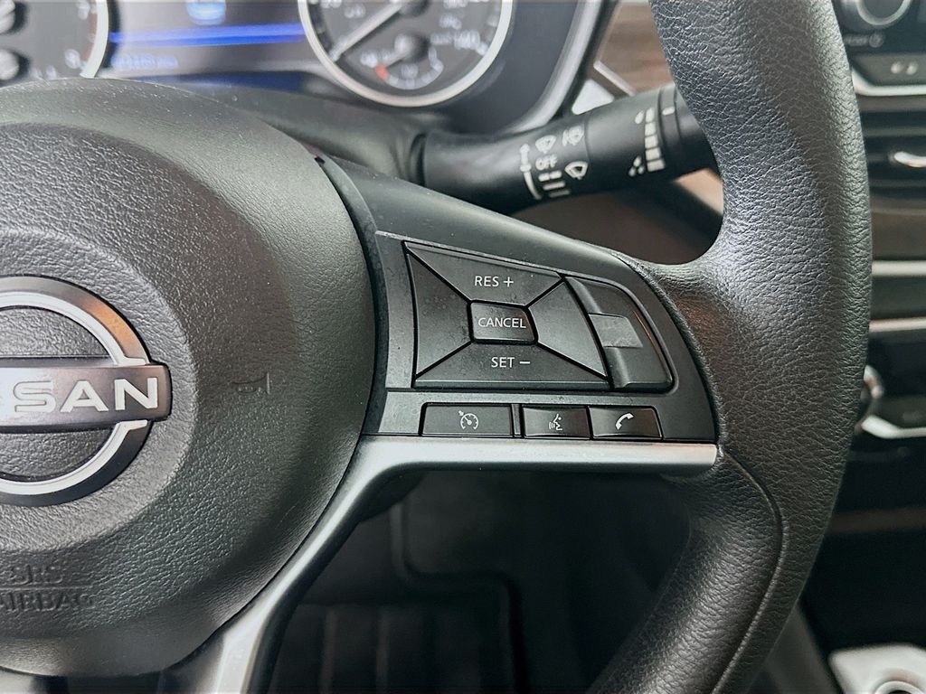 Used 2024 Black Nissan 2.5 SV image 26