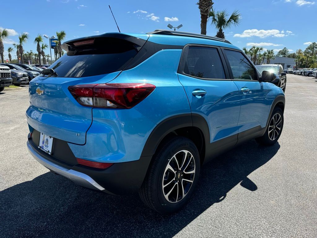 2025 Chevrolet TrailBlazer LT 8