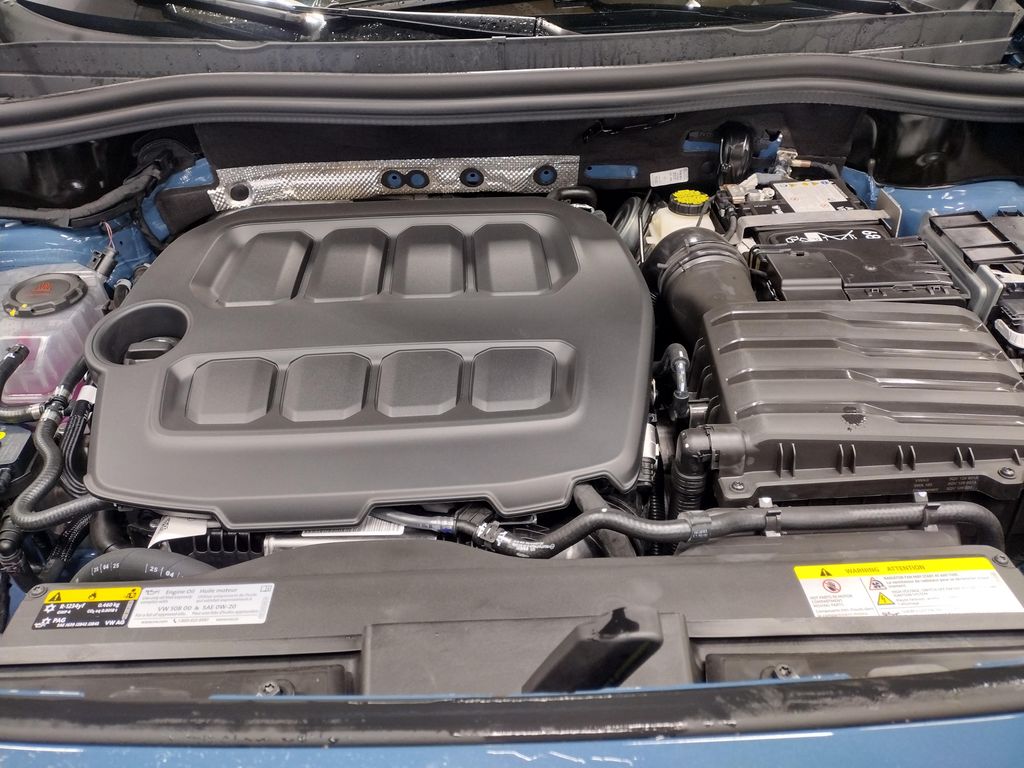 2025 Volkswagen Tiguan 2.0T SE R-Line Black