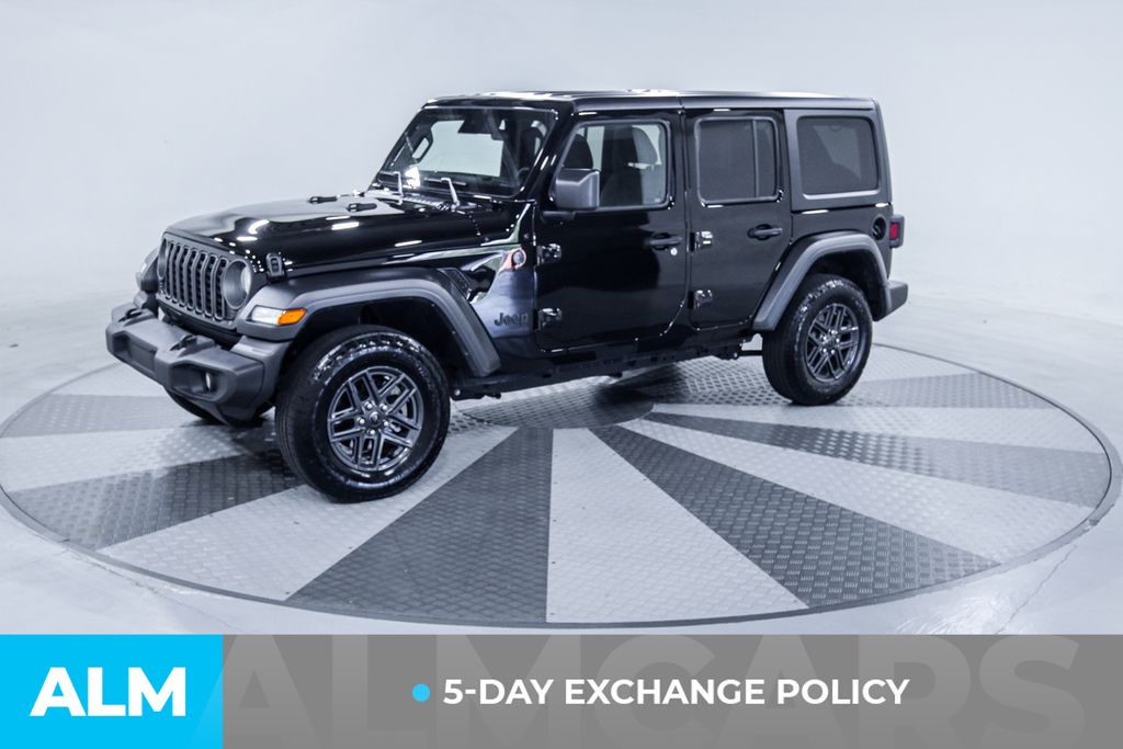 Used 2025 Black Jeep Sport S image 3