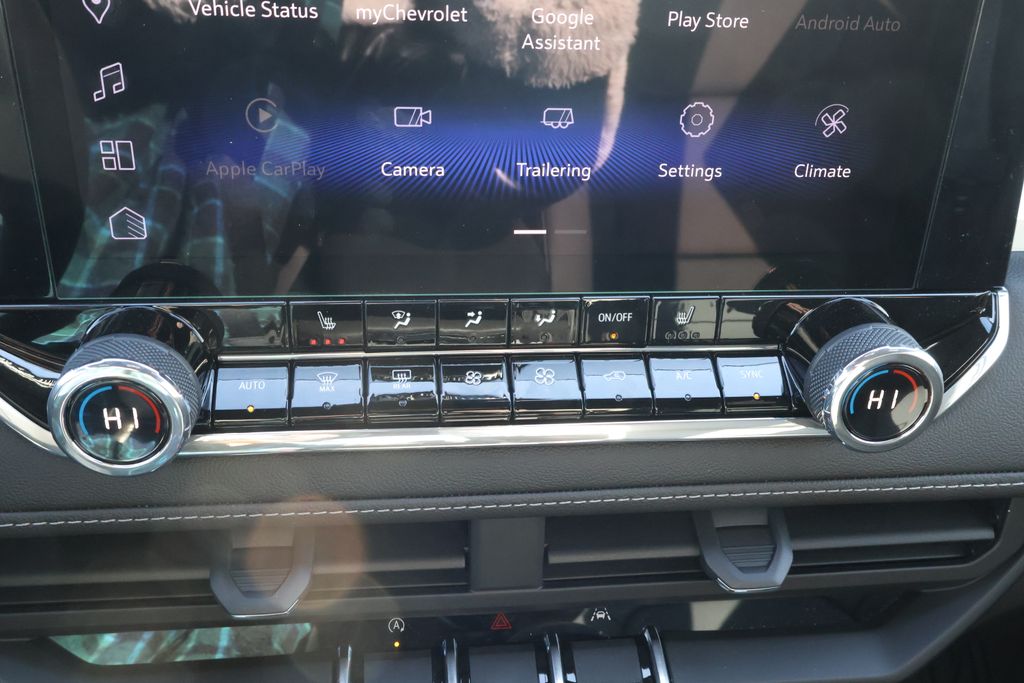 Thumbnail: 2026 Chevrolet Colorado - 27