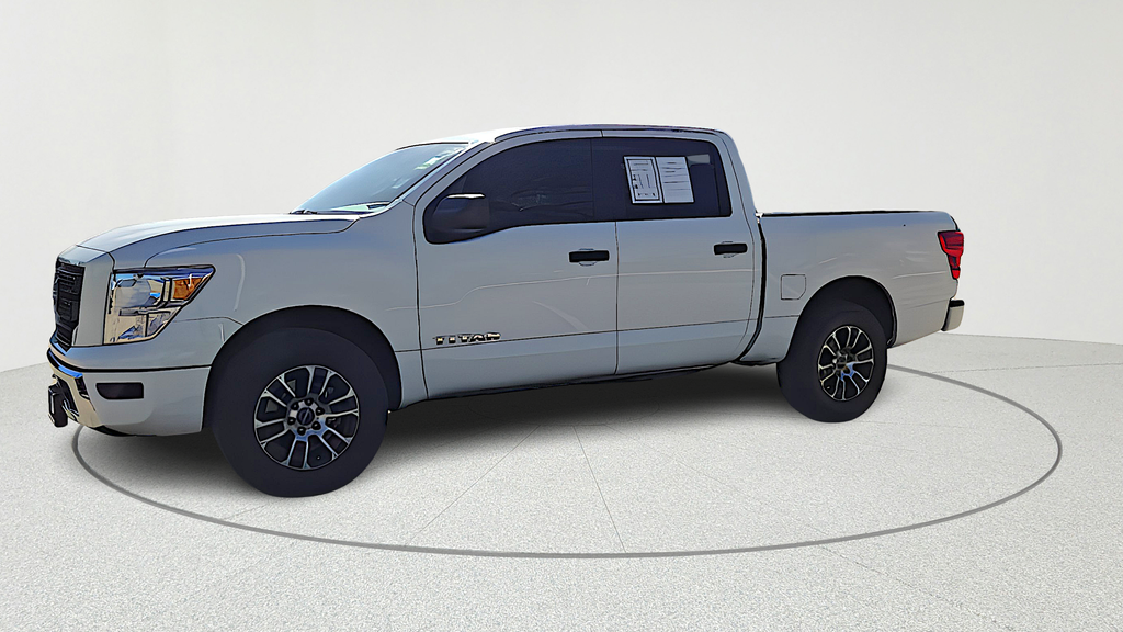 2023 Nissan Titan