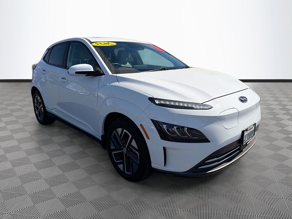 Lunar White 2023 Hyundai Kona Electric SUV / Crossover Front-Wheel Drive 1-Speed Automatic