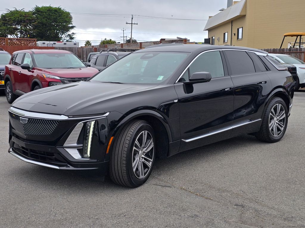 Used 2024 Cadillac LYRIQ Luxury 1 with VIN 1GYKPPRK4RZ105502 for sale in Seaside, CA