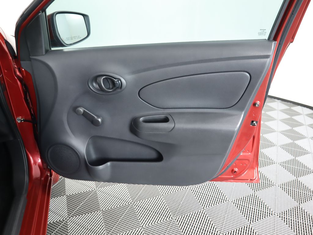 Thumbnail: 2017 Nissan Versa - 24