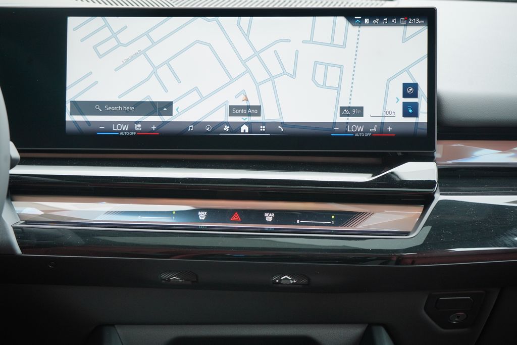 Thumbnail: 2026 BMW i5 - 14