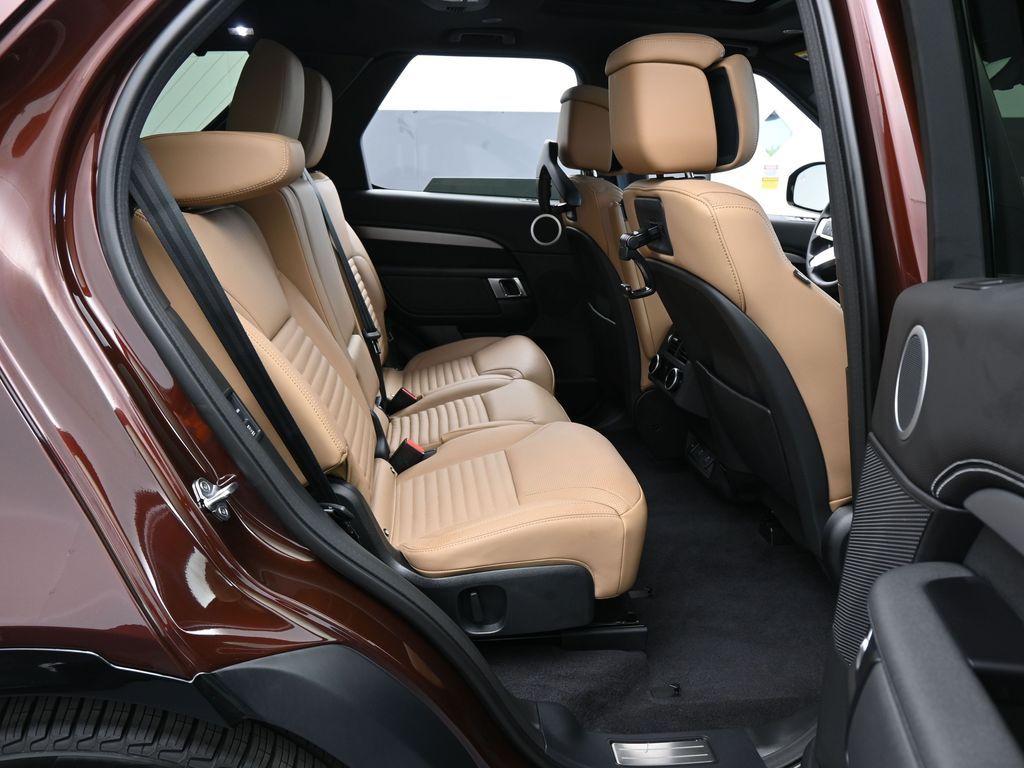 2026 Land Rover Discovery Gemini Edition - Photo 42